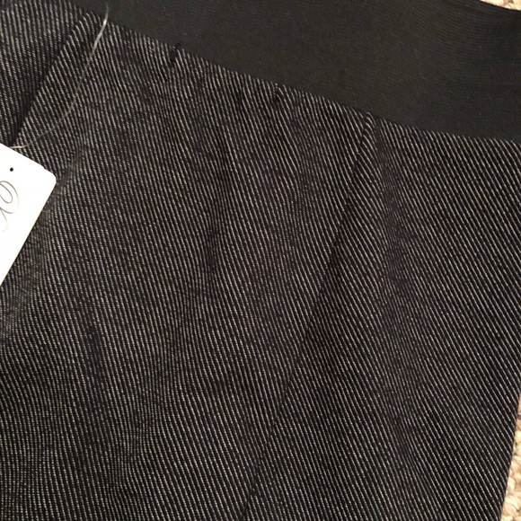 Skirt- stretch - Picture 2 of 4